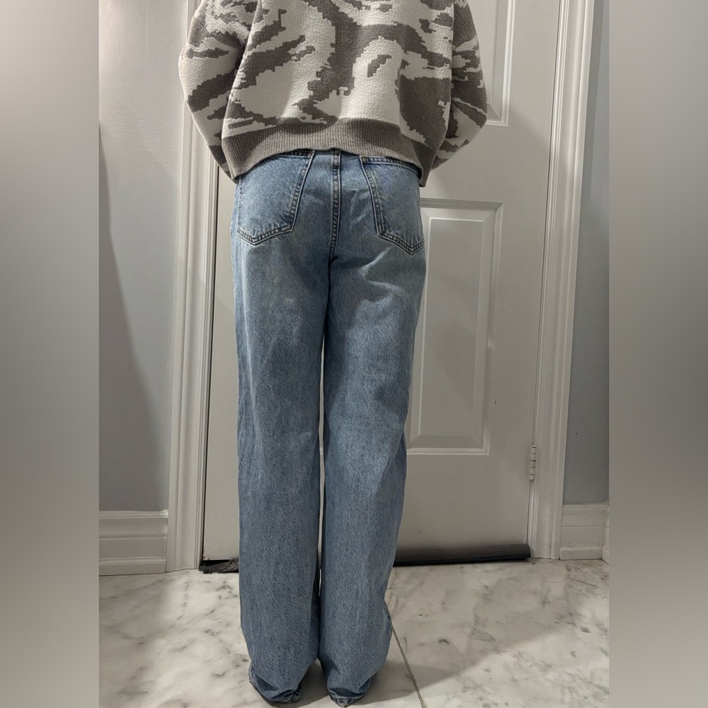 Aritzia Denim Forum The Joni High Rise Loose Fit Light Blue Jeans 25*29”